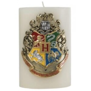 Hogwarts (Sculpted Insignia Candle) (9781682982143) - 9781682982143 - Fan Shop and Merchandise