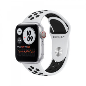 Apple Watch Nike Series 6 Silver Aluminium Sport DE M07C3FD/A