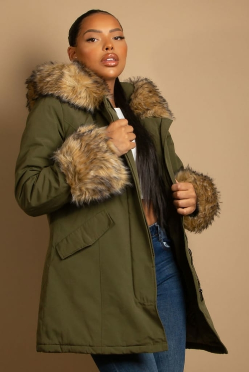 Thick Faux Fur Hooded Women's Parka - Shoppydeals