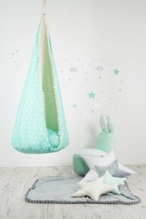 Hanging Cocoon Swing Willow Green Sky Swing Sowka 2 1fc17881 f3f9 4486 ace9 6fb595d7b0a9