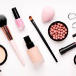 Cómo vender con éxito cosméticos y productos de maquillaje en línea: consejos y sugerencias imprescindibles - ShoppyDeals.com